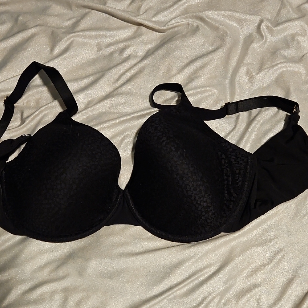 Natori Black Lace Bra